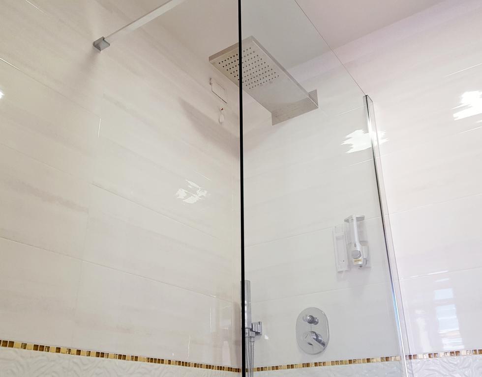 Brezza Marina Luxury Rooms Cagliari Dış mekan fotoğraf