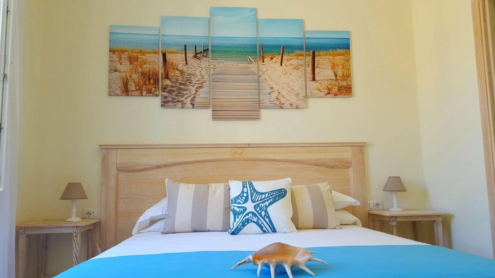 Brezza Marina Luxury Rooms Cagliari Dış mekan fotoğraf